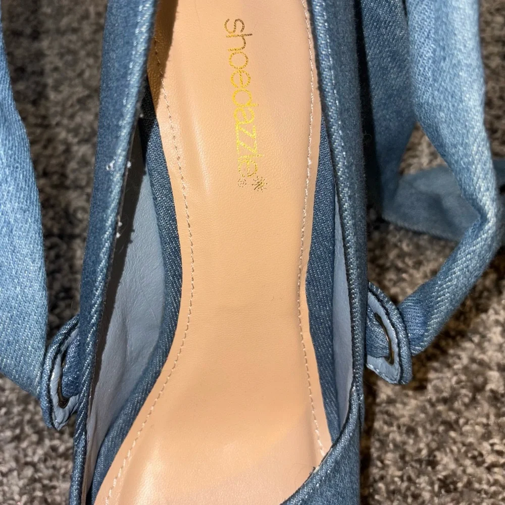 Shoe Dazzle Denim Pump Heels With Ankle Wrap/Tie - Size 9.5 - NEW w/ Box - Picture 3 of 7